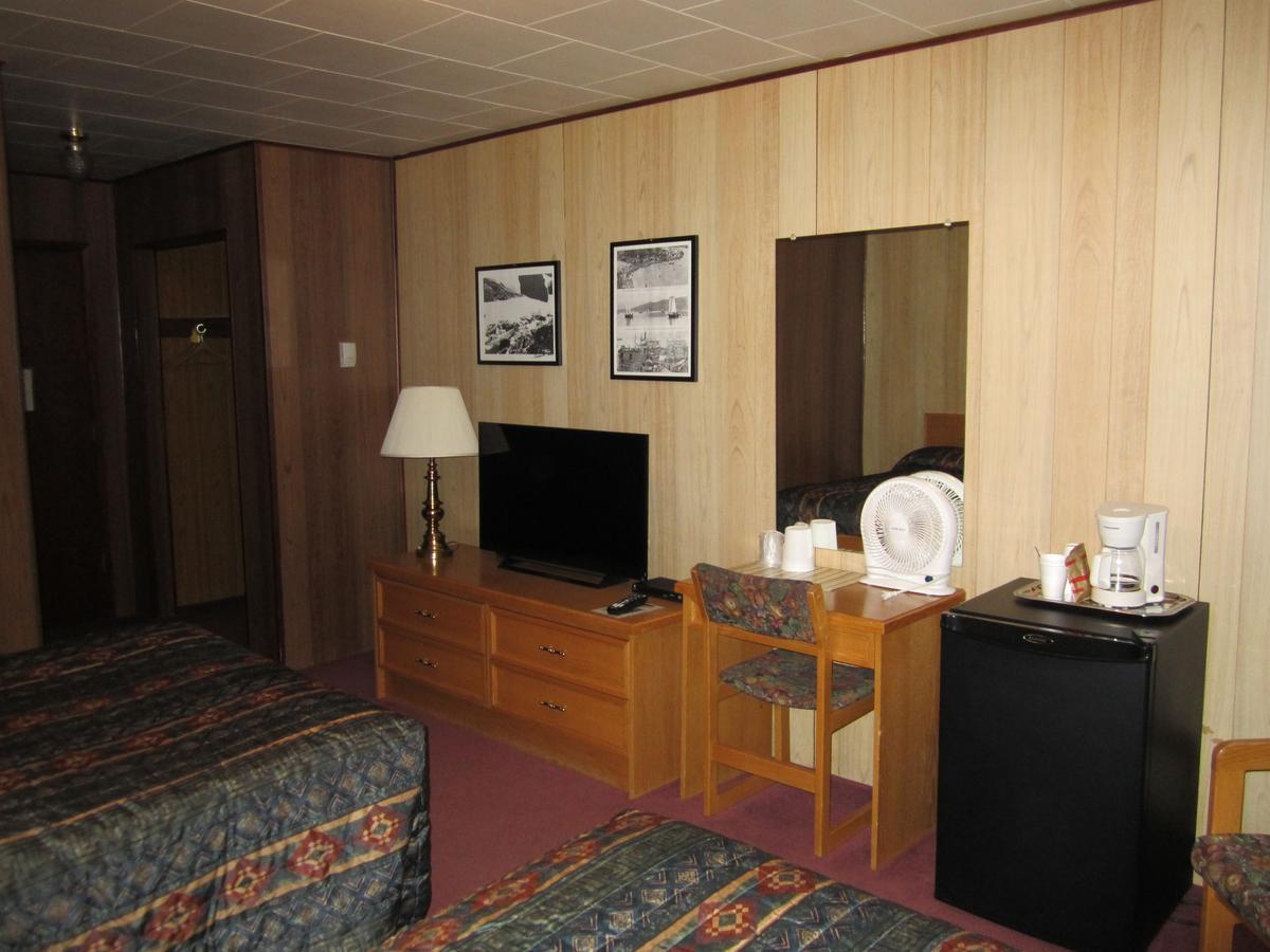 Airport Chalet Γουάιτχορς Εξωτερικό φωτογραφία